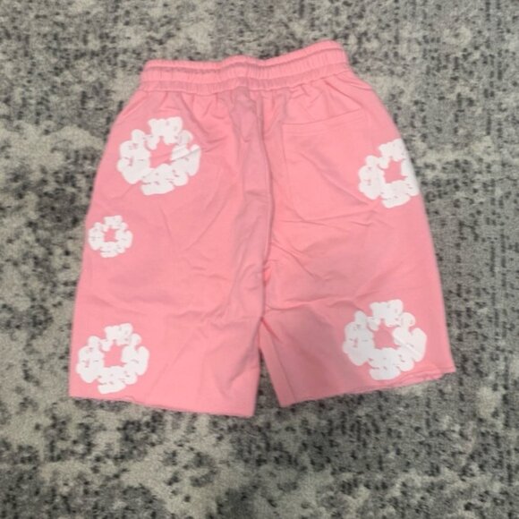 DENIM TEARS The Cotton Wreath Men’s Shorts Sizes Large, Medium, Small - Picture 2 of 2